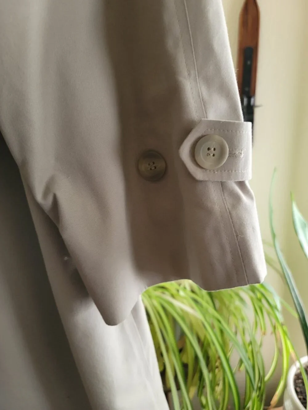 Trench Coat - Picture 6 of 8